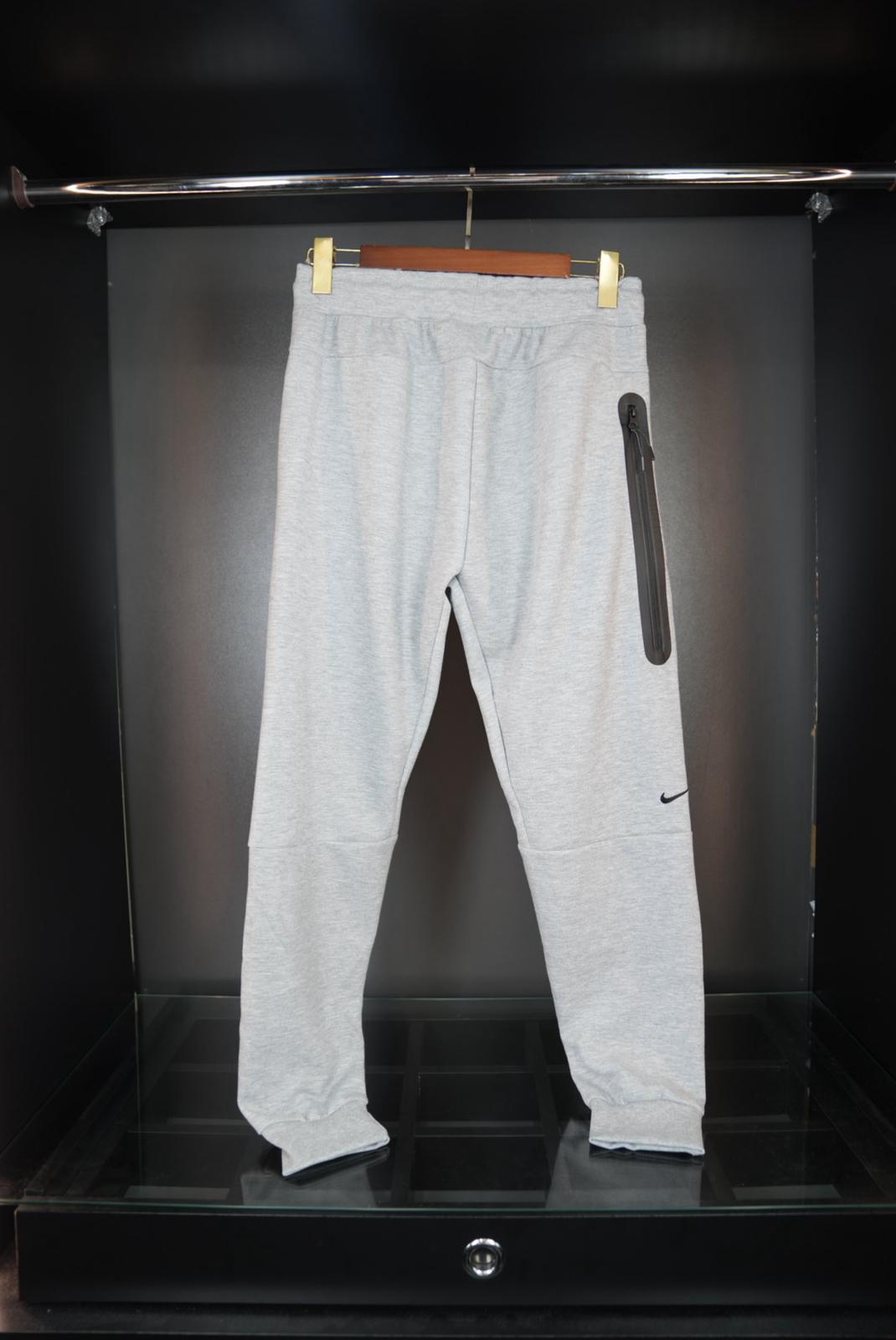 Tuta tech fleece 2025